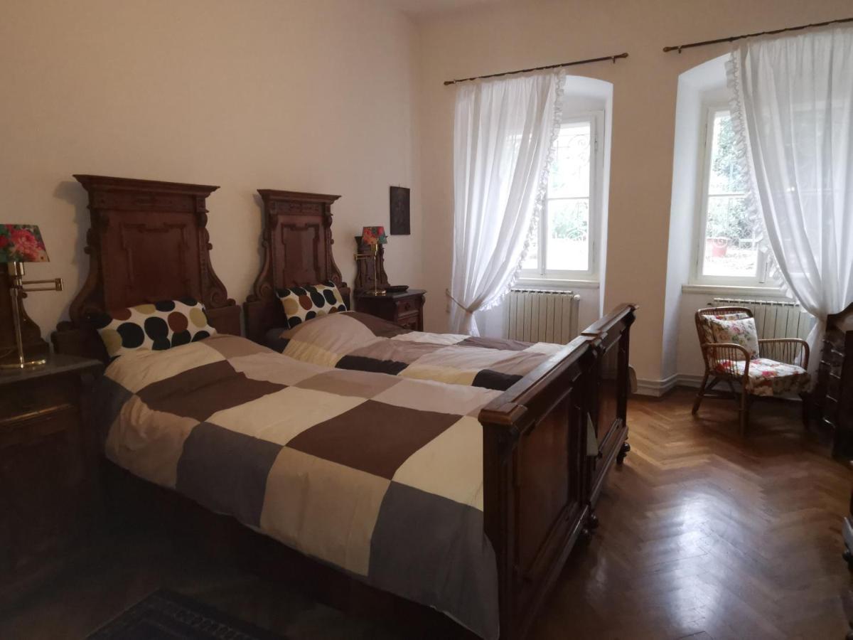 Charming Apartment In A 19Th Century Villa Triest Exterior foto
